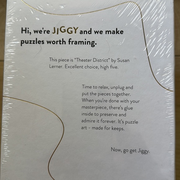 Jiggy “Theater District” Puzzle - Picture 4 of 5